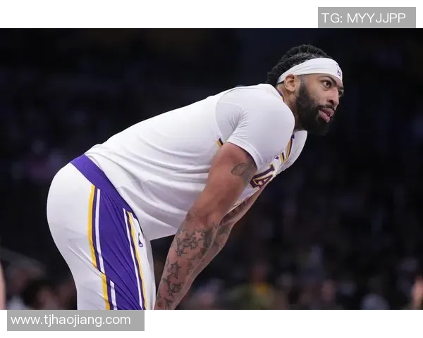 德阿隆福克斯：从潜力新星到NBA全明星的蜕变之路